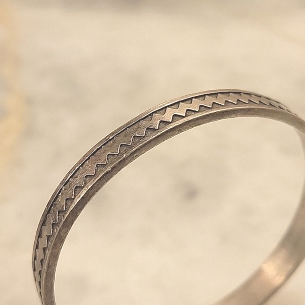 Low Luv Erin Wasson Silver Boho Navajo Native Bangle Bracelet Moto Punk Biker - Picture 2 of 4